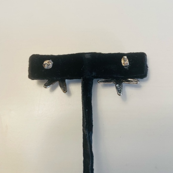 Starfish Rhinestone Earrings Silver Tone on Posts Vintage 1980’s - Picture 6 of 6